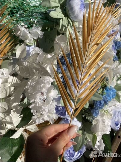 Декорации для фотозоны. Искуственные цветы