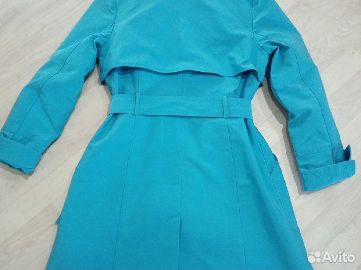 Плащ женский