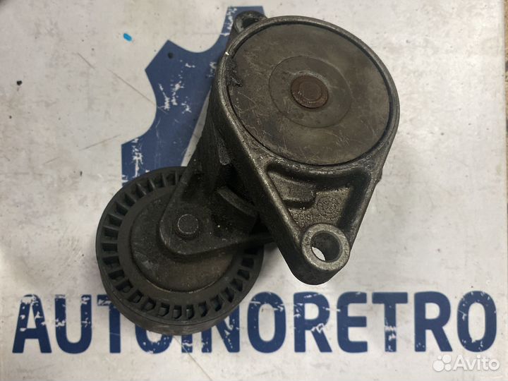 Натяжной ролик BMW E36 11281748832