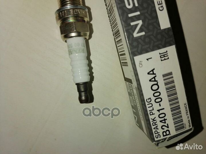 Свеча зажигания/plug-spark B240100QAA nissan