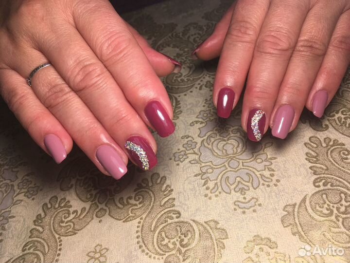 Маникюр с покрытием гель-лаком