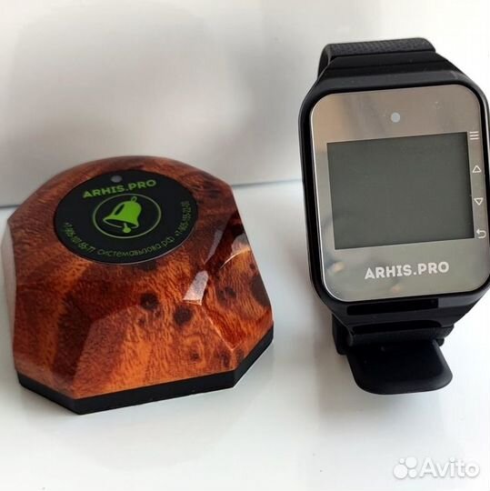 Кнопка вызова официанта с часами-пейджером