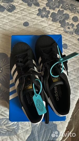 Adidas superstar original black