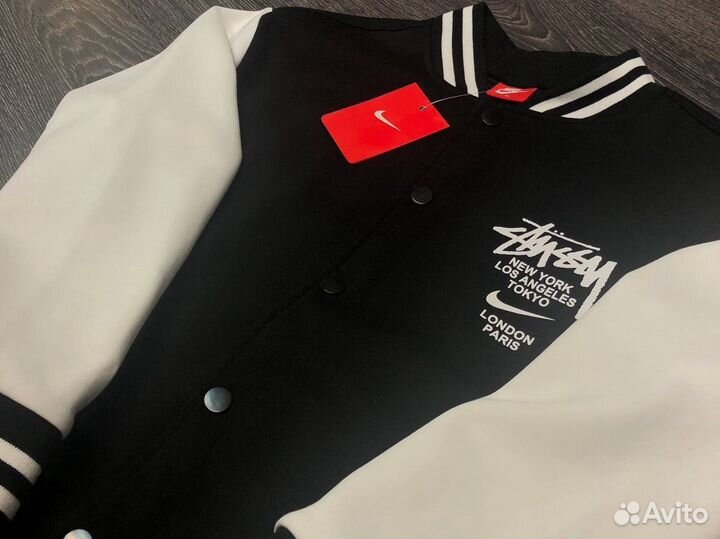 Бомбер nike stussy