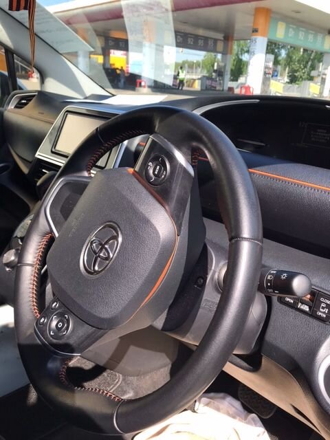 Toyota Sienta: фото владельца