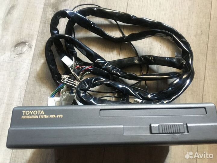 Блок навигации Toyota NVA-V70 с проводом