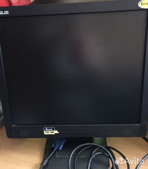 Монитор Asus