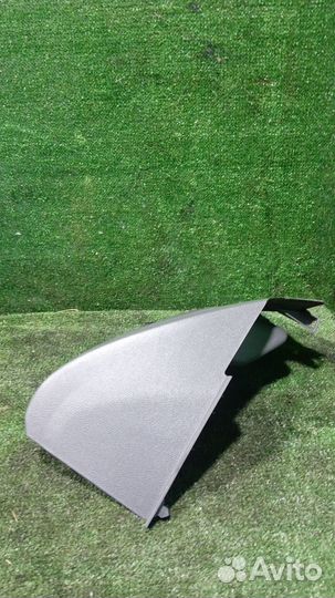 Накладка торпеды нижняя Ford Focus