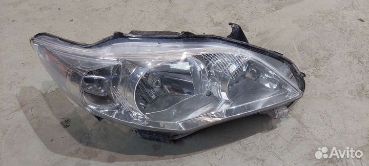 Фара toyota corolla 10-13 RH с электрокорректором