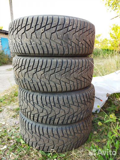 Hankook Winter I'Pike RS2 W429 215/55 R16