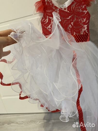 Платье на девочку