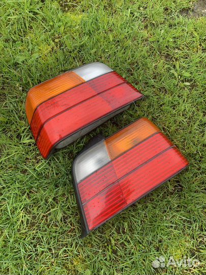 Bmw e36 задние фонари седан оригинал