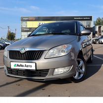 Skoda Fabia 1.6 AT, 2011, 246 015 км, с пробегом, цена 709 000 руб.