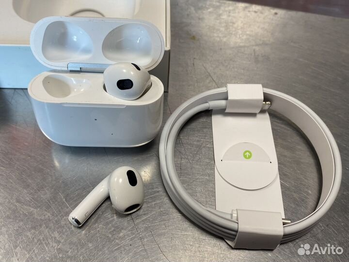 Беспроводные наушники apple airpods 3