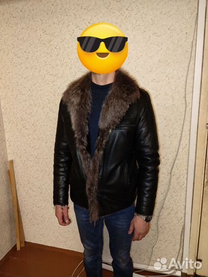 Продам кожаную куртку б у