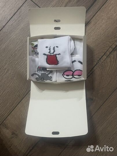 Женские носки в подарочной коробке