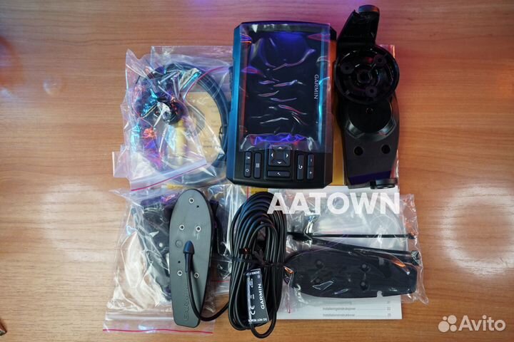 Garmin striker Vivid 5cv With GT20-TM Transducer