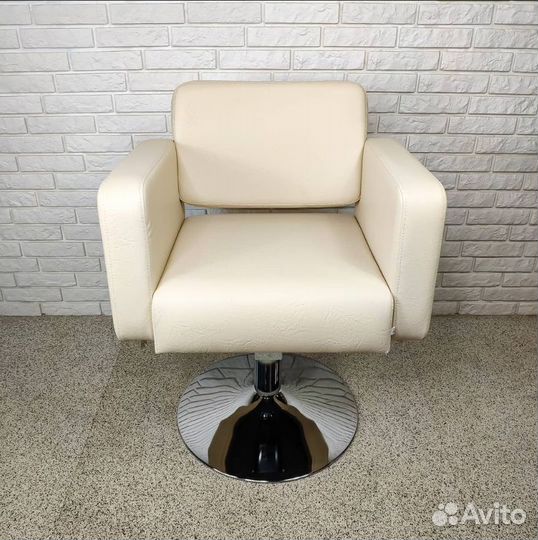 Парикмахерское кресло Prestige, Beige