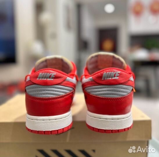 Nike dunk off white red