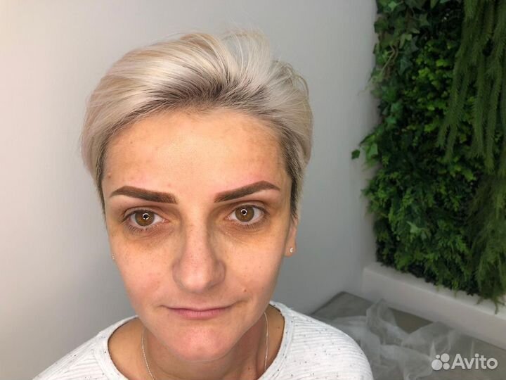 Мастер перманентного макияжа