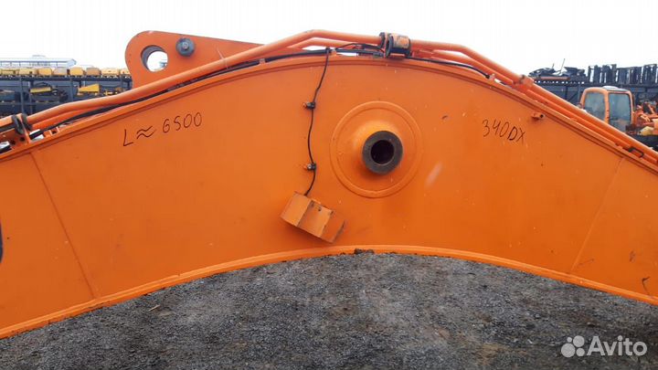 Стрела экскаватора Doosan DX340LC