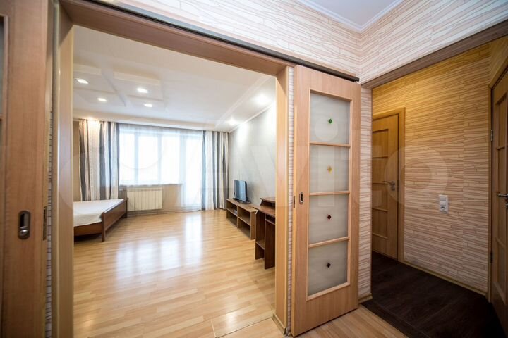 2-к. квартира, 60 м², 10/10 эт.