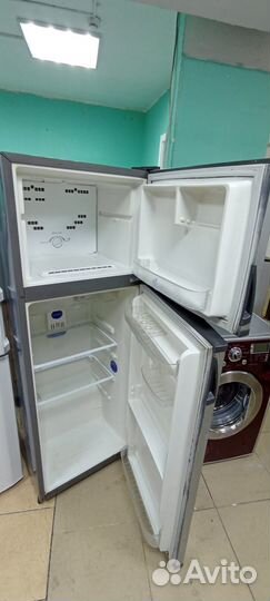 Холодильник Whirlpool NoFrost
