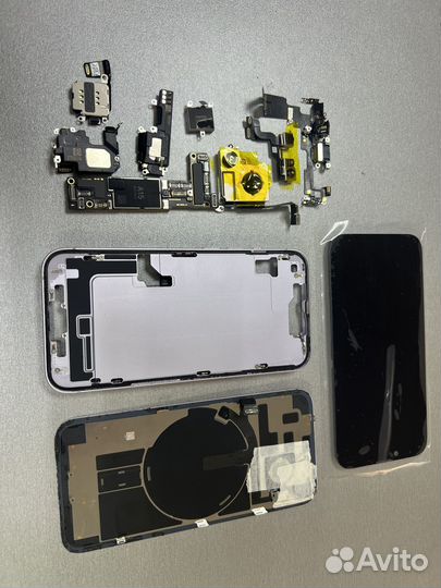 iPhone 14 разбор