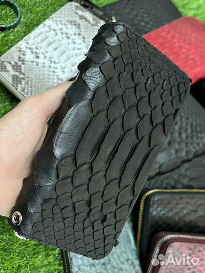 Кошелёк из кожи питона Dragon