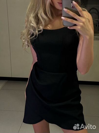 Корсетное платье