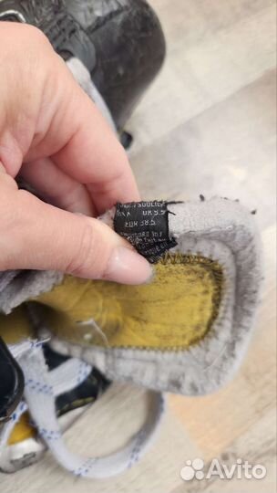 Хоккейные Коньки, нагрудник, краги, шлем, шорты