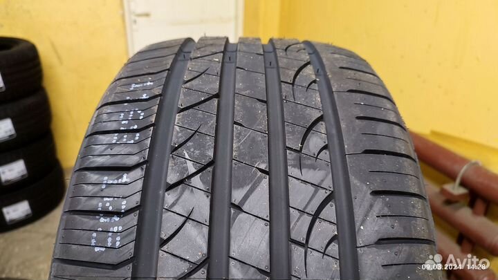 Fortune FSR702 245/40 R18 и 265/35 R18 97Y