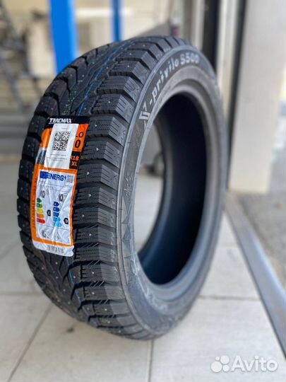 Tracmax X-Privilo S500 215/55 R18