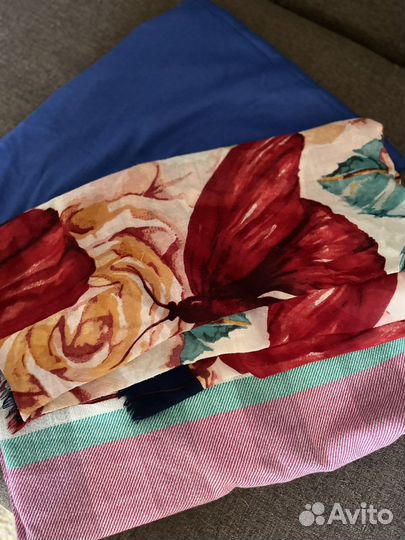 Шарфы и палантины