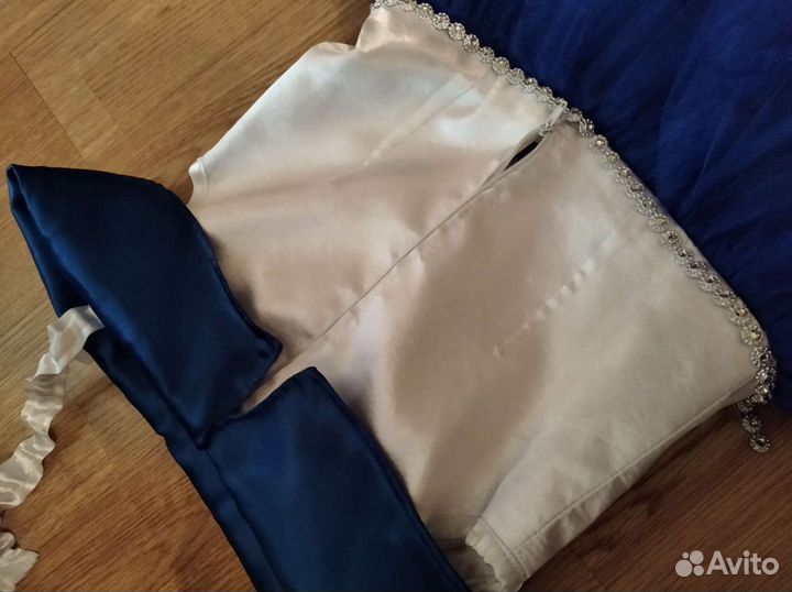 Платье на девочку