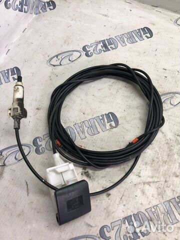 Трос открытия лючка бензобака Toyota noah