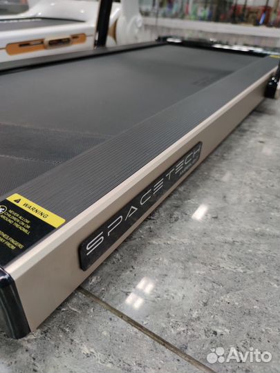 Беговая дорожка Svensson spacetech (янтарный)