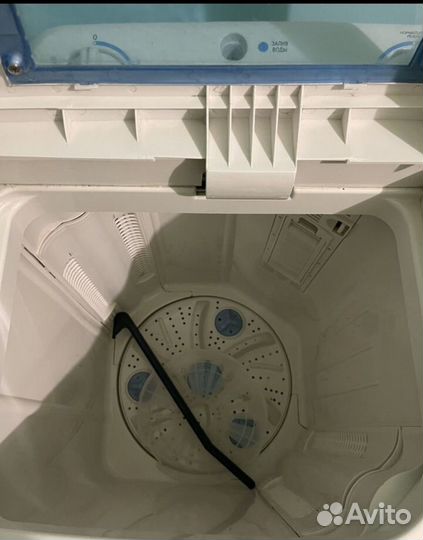 Стиральная машинка с вертикальной загрузкой