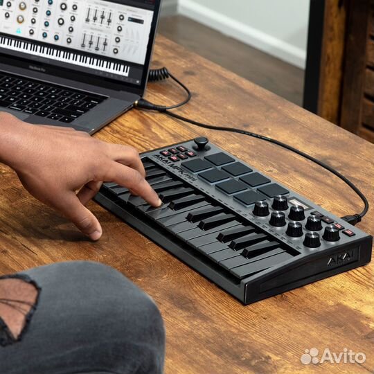 Akai Pro MPK mini MK3