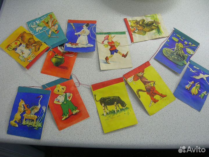 Гирлянды флажки новогодние СССР бумажные, зенит