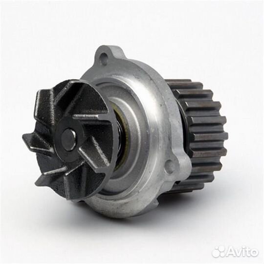 Водяная помпа на Honda That S