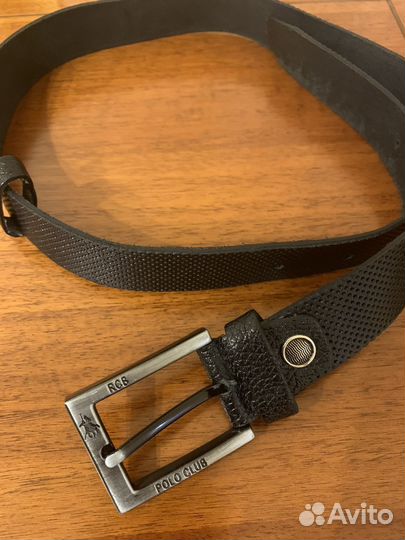 Мужской кожаный ремень черный