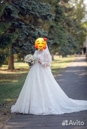 Платье свадебное