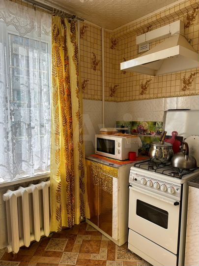 4-к. квартира, 72 м², 2/5 эт.