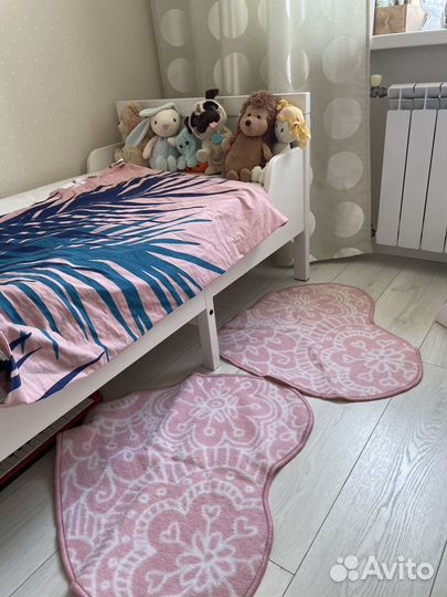 Коврик в детскую для девочки