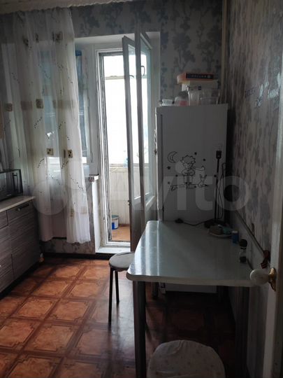 2-к. квартира, 52 м², 4/9 эт.