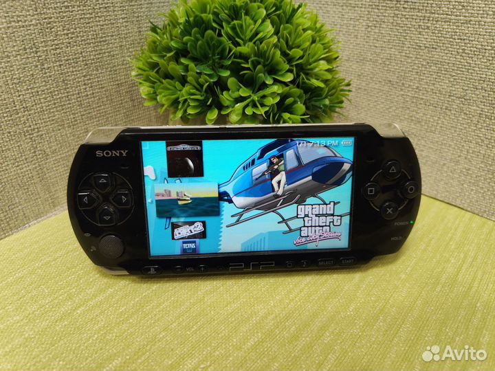 Sony PSP 3008 прошитая 8gb