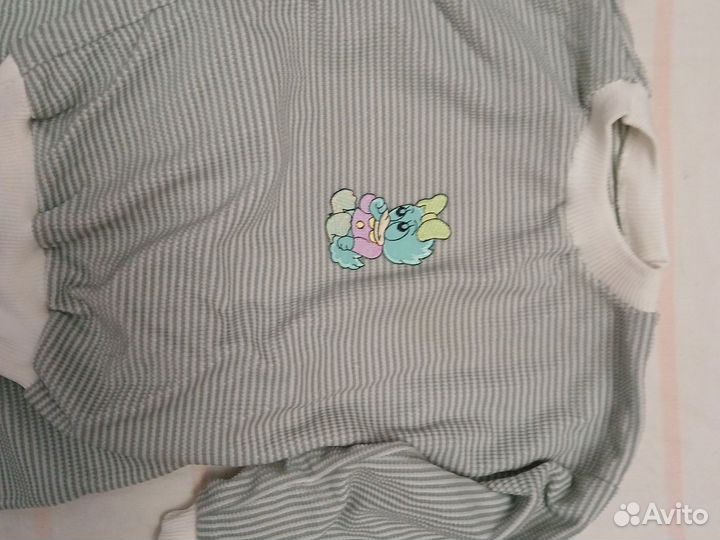 Костюм трикотаж.на4-5лет