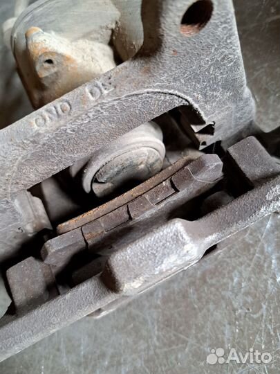 Суппорт задний Audi A6 C6