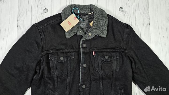 Куртка Levis (M) новая оригинал